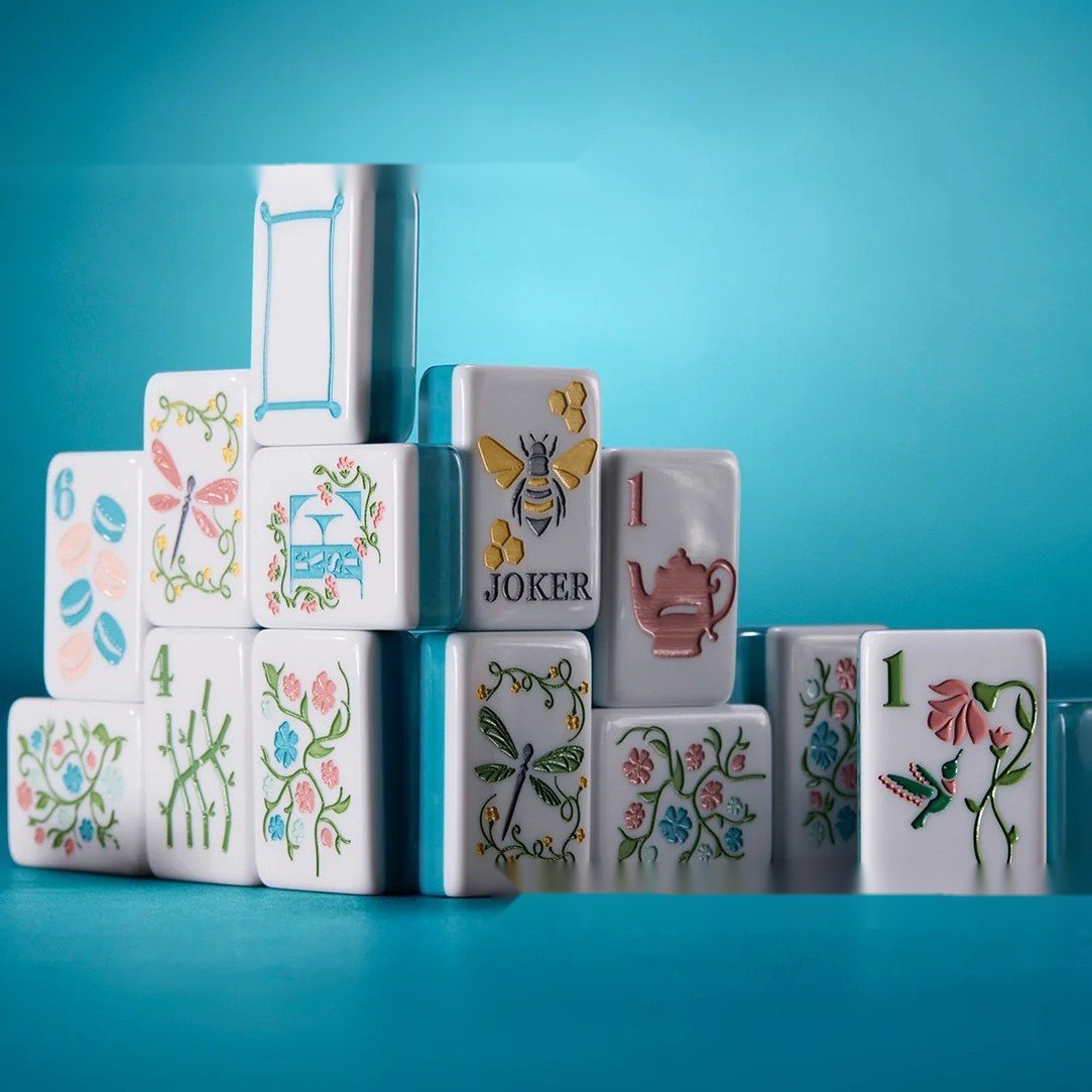 Bee American Mahjong Set — American Mahjong tile set pack shot