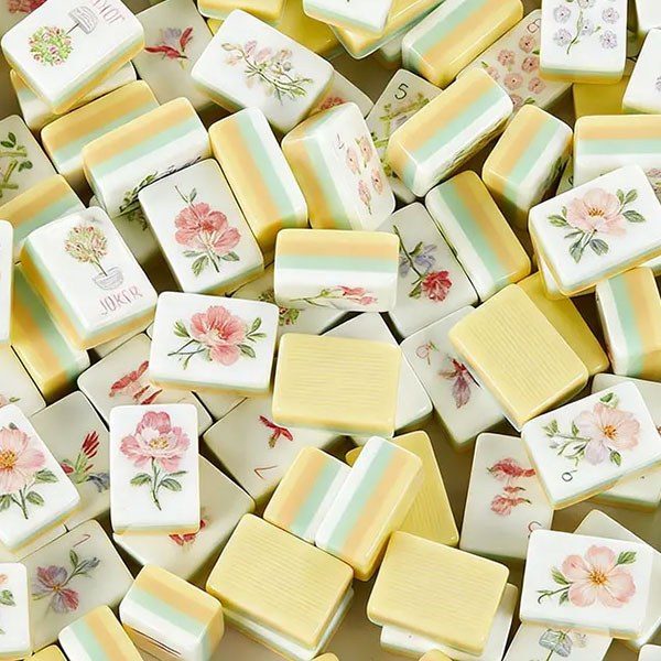 Pastel Peony Layer Gift American Mahjong Set — Soft Floral Acrylic Tiles — American Mahjong tile set pack shot