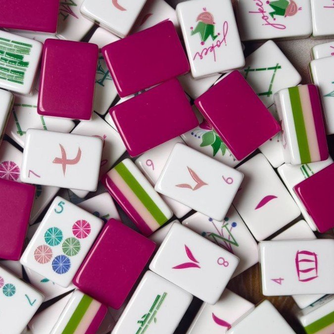 Titled Rose-Red Twin Dragons American Mahjong Set — American Mahjong tile set pack shot